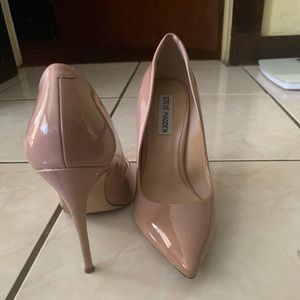 Steve Madden Pump